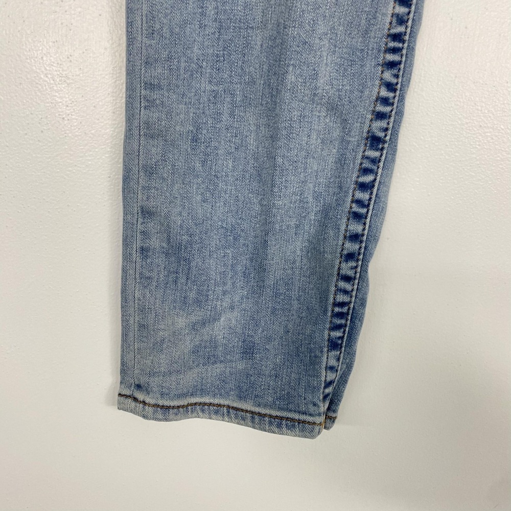 True Religion Geno Jeans Mens 31Wx33 Light Wash Slim Straight Denim Stretch - Picture 2 of 16
